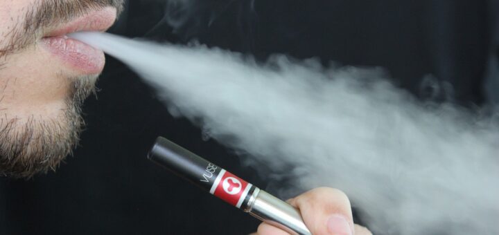 e cigarette, vaping, blu cigs