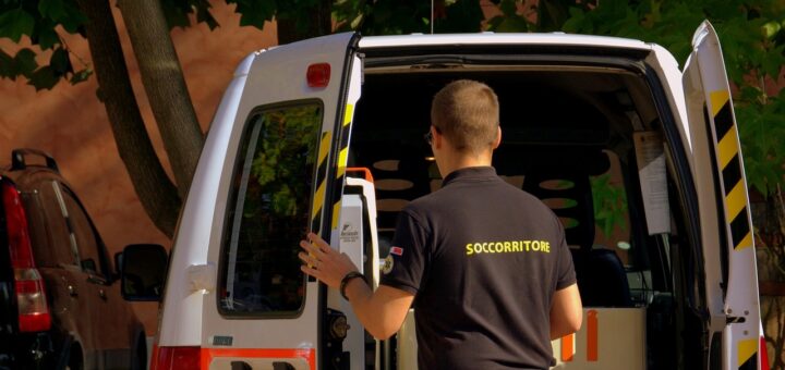 rescuer, ambulance, male nurse