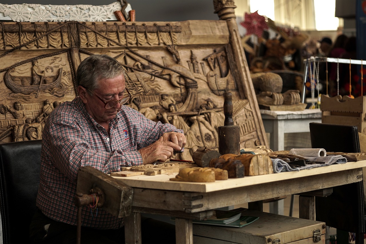 sculptor, the work, manual