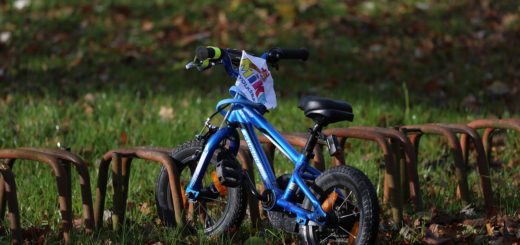 Bike Child S Bike Wheel Cycling  - schauhi / Pixabay