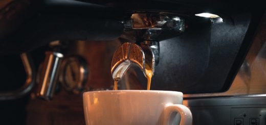 Coffee Machine Cup Coffee Machine  - Mokup / Pixabay