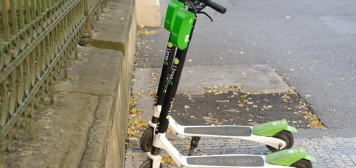 Ecology City Scooter Green Eco  - vjkombajn / Pixabay