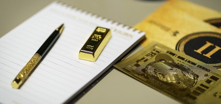 Gold Is Money Gold Bars Gold Golden  - hamiltonleen / Pixabay