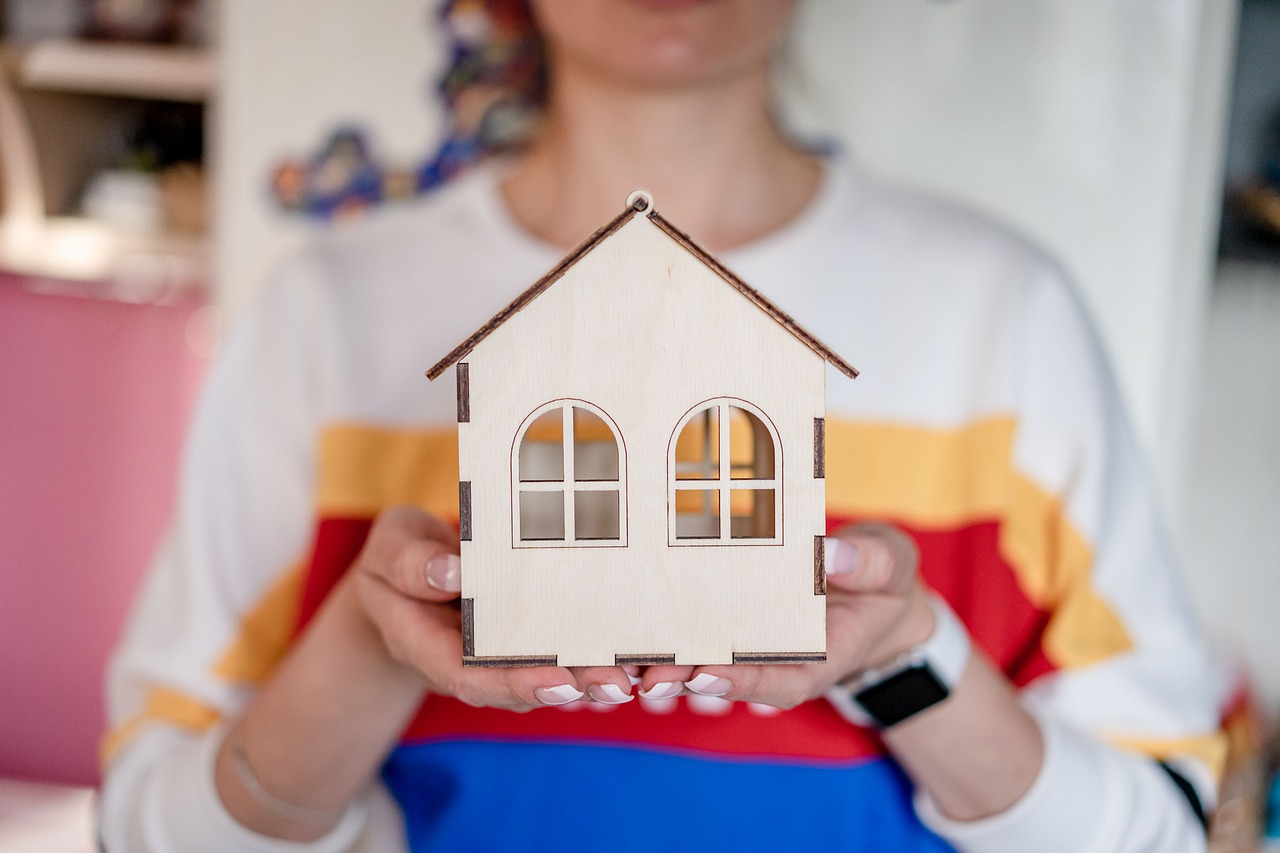 Home Ownership Homebuying - VisionPics / Pixabay
