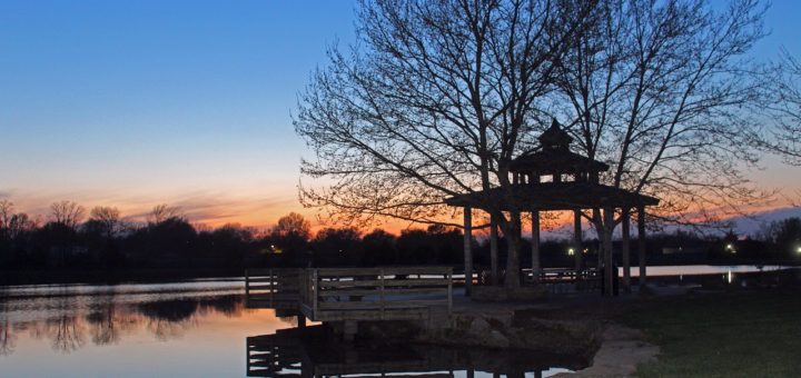Lake Sunset Landscape Outdoors  - jotoya / Pixabay