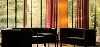Lobby Lounge Seat Lamps Impression  - pixel2013 / Pixabay