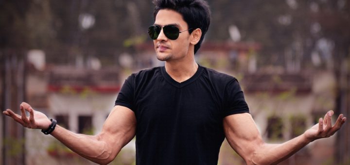 Man Sunglasses Portrait Male Boy  - Virat_Maurya / Pixabay