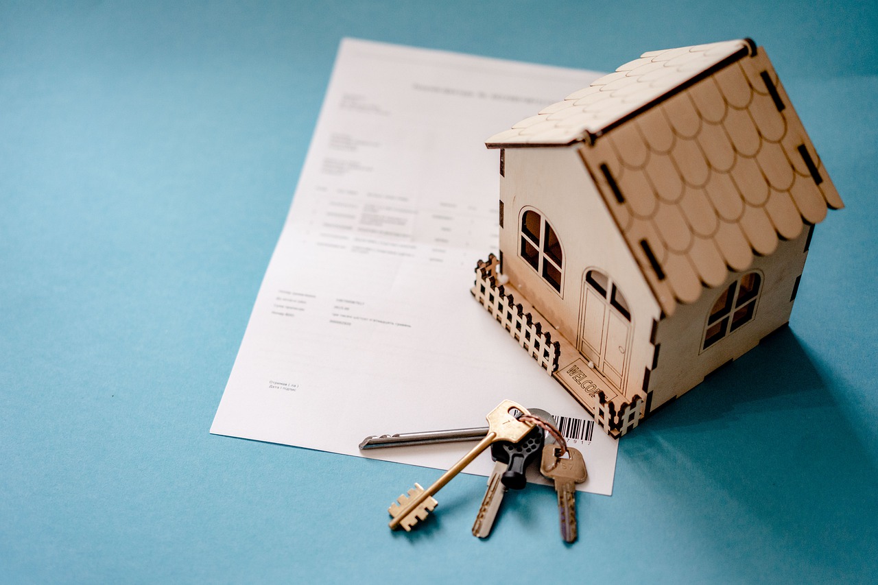 Real Estate Homeownership Homebuying - VisionPics / Pixabay