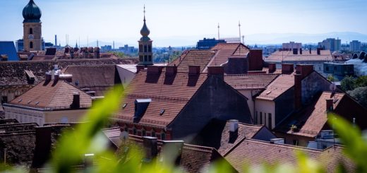 Roofs Houses Buildings Church  - Aiky82 / Pixabay