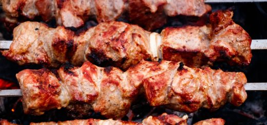 Shish Kebab Meat Mangal Skewers  - Alexei_other / Pixabay