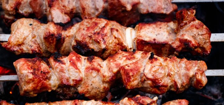 Shish Kebab Meat Mangal Skewers  - Alexei_other / Pixabay