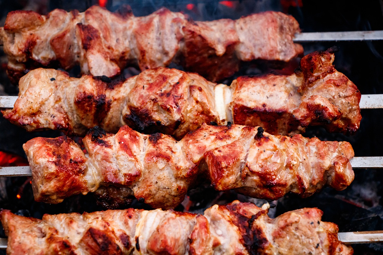 Shish Kebab Meat Mangal Skewers  - Alexei_other / Pixabay