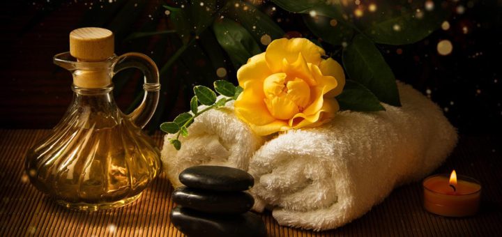 Spa Massage Oil Towels Flower  - guvo59 / Pixabay