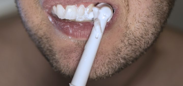 Teeth Tooth Clean Dentist Dental  - Shaun_F / Pixabay