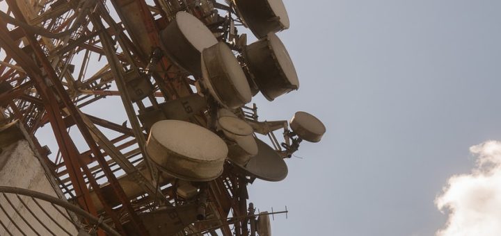 Tower Radio Antenna  - JacksonDavid / Pixabay